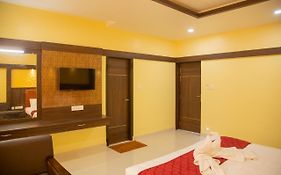 Sri Balaji Grand Hotel